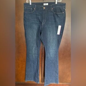 NWOT Denizen from Levi’s Mid-rise Bootcut Dark Wash Jeans Sz 18